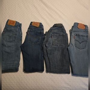 4 pairs of Levi's brand, boys jeans for 1 price